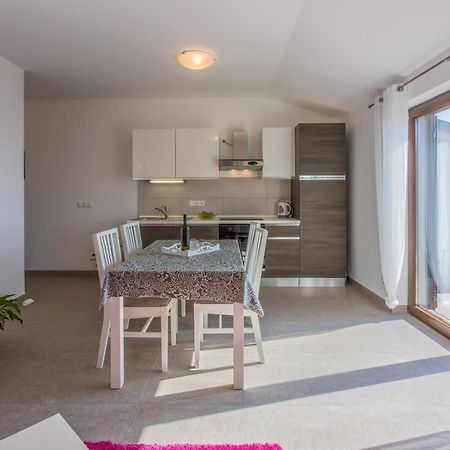 Anton 1 Apartment Криквеница Екстериор снимка