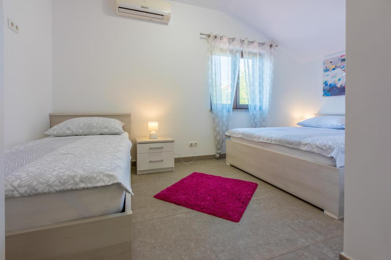 Anton 1 Apartment Криквеница Екстериор снимка